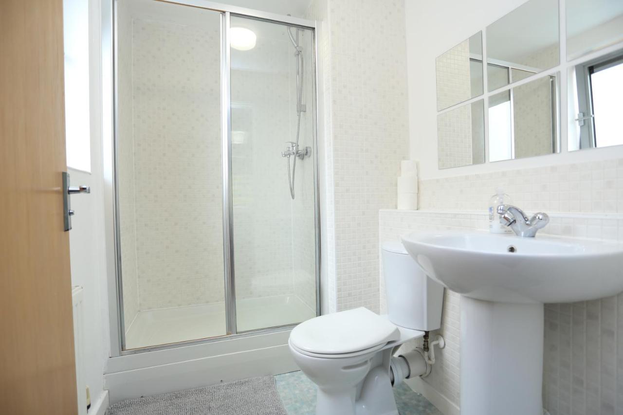 Hill House Riverview * London