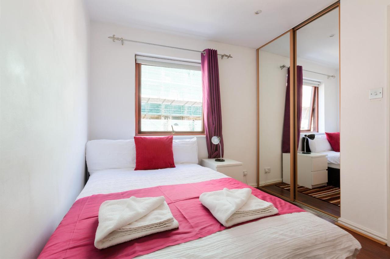 Centra Wharf Apartamento