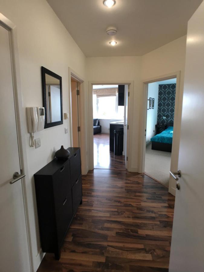 Apartamento Luxury 2 Bed Penthouse Near Station Londres
