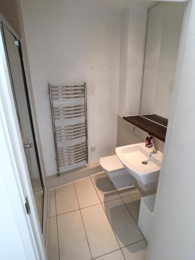 Luxury 2 Bed Penthouse Near Station Londres