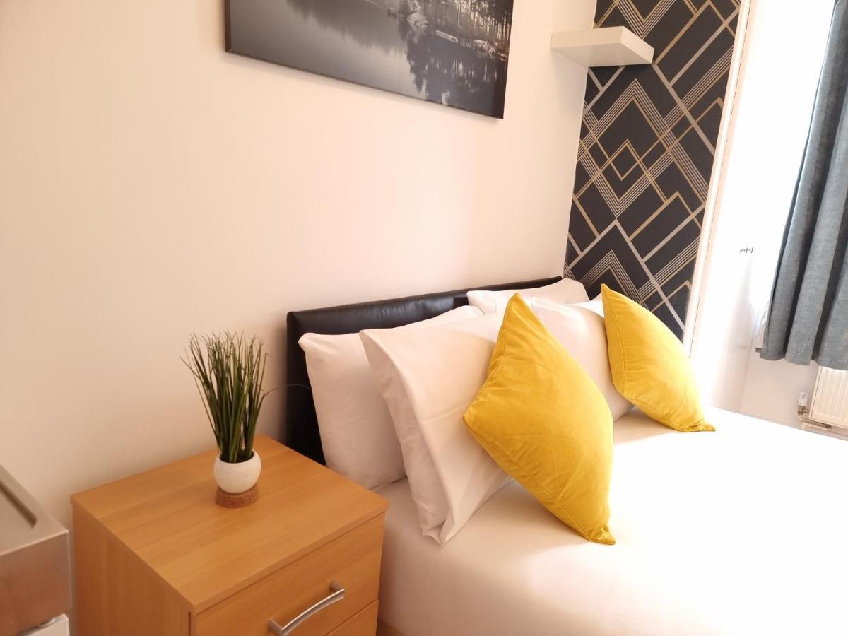 Apartment F17-bright 3rd Flr Studio For 2 Near Paddington