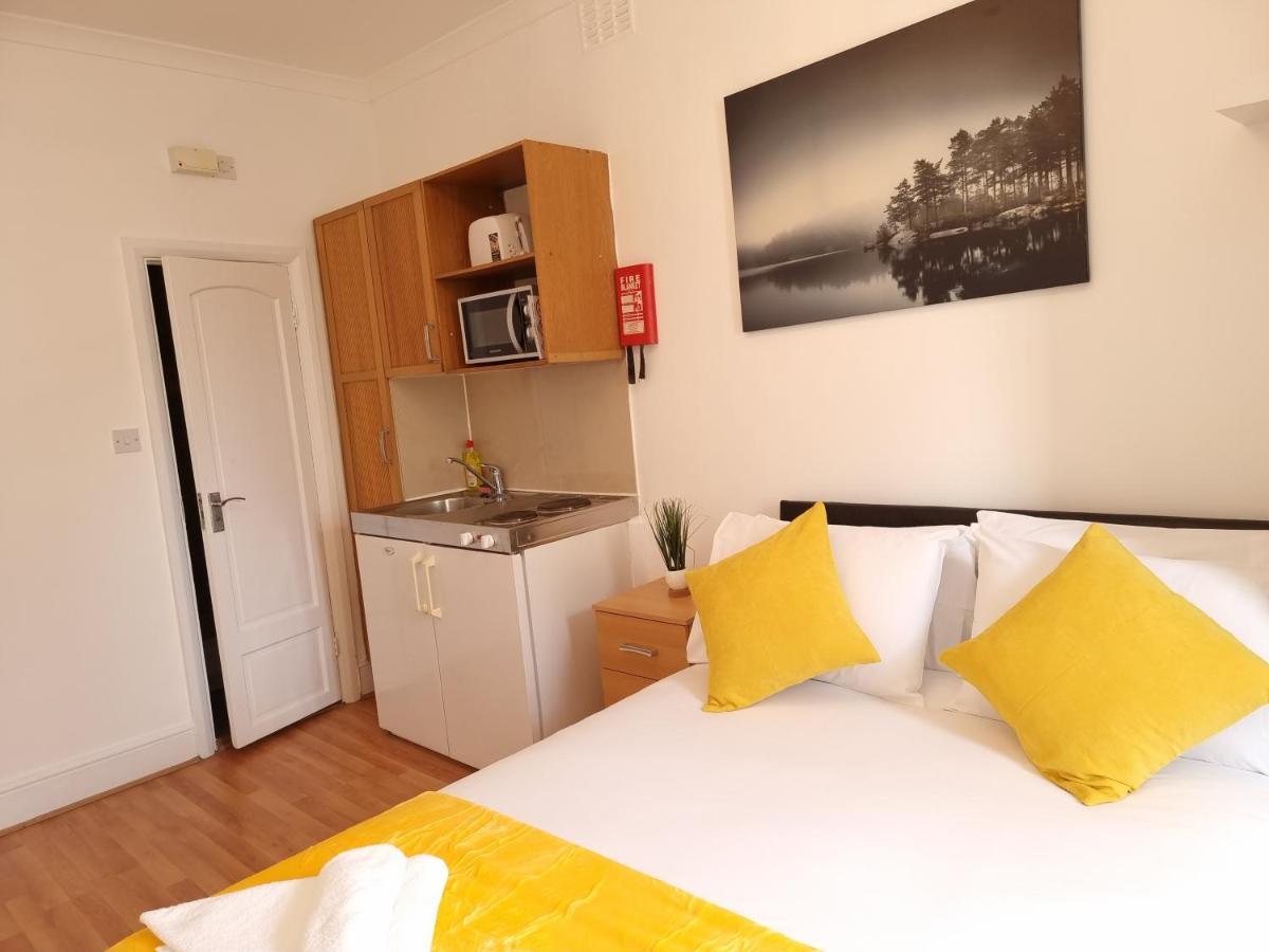F17-bright 3rd Flr Studio For 2 Near Paddington Apartment