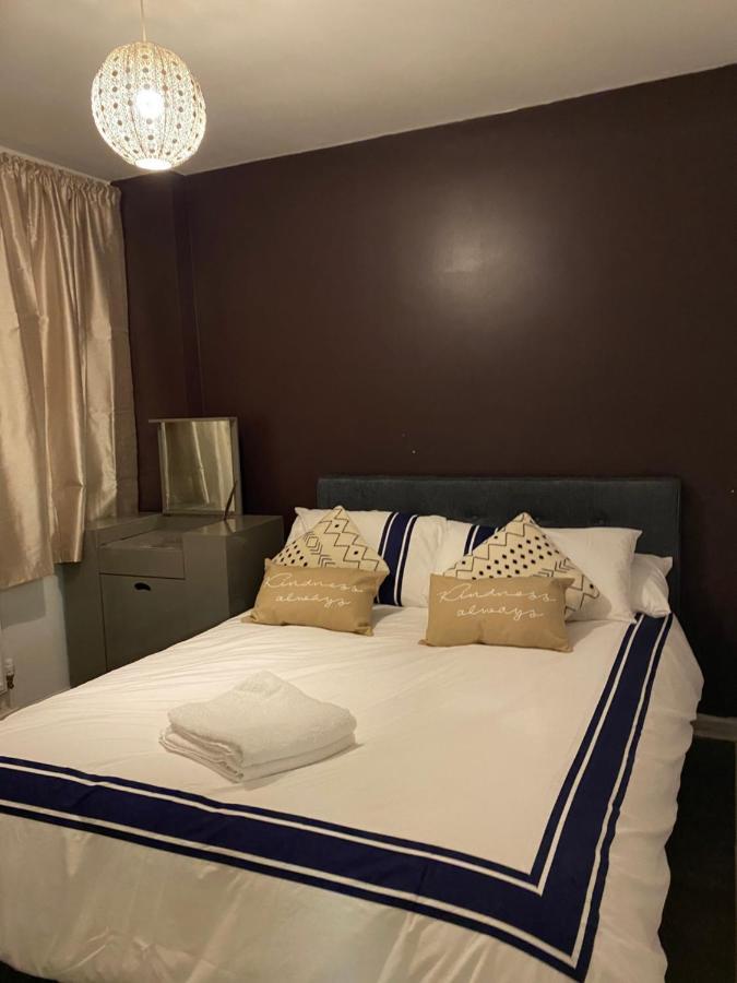 Lovely 2bed In Location Apartment London