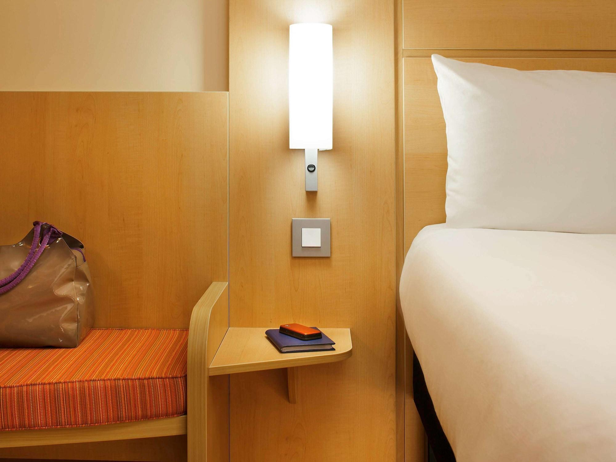 Ibis Shepherds Bush - Hammersmith 3* London