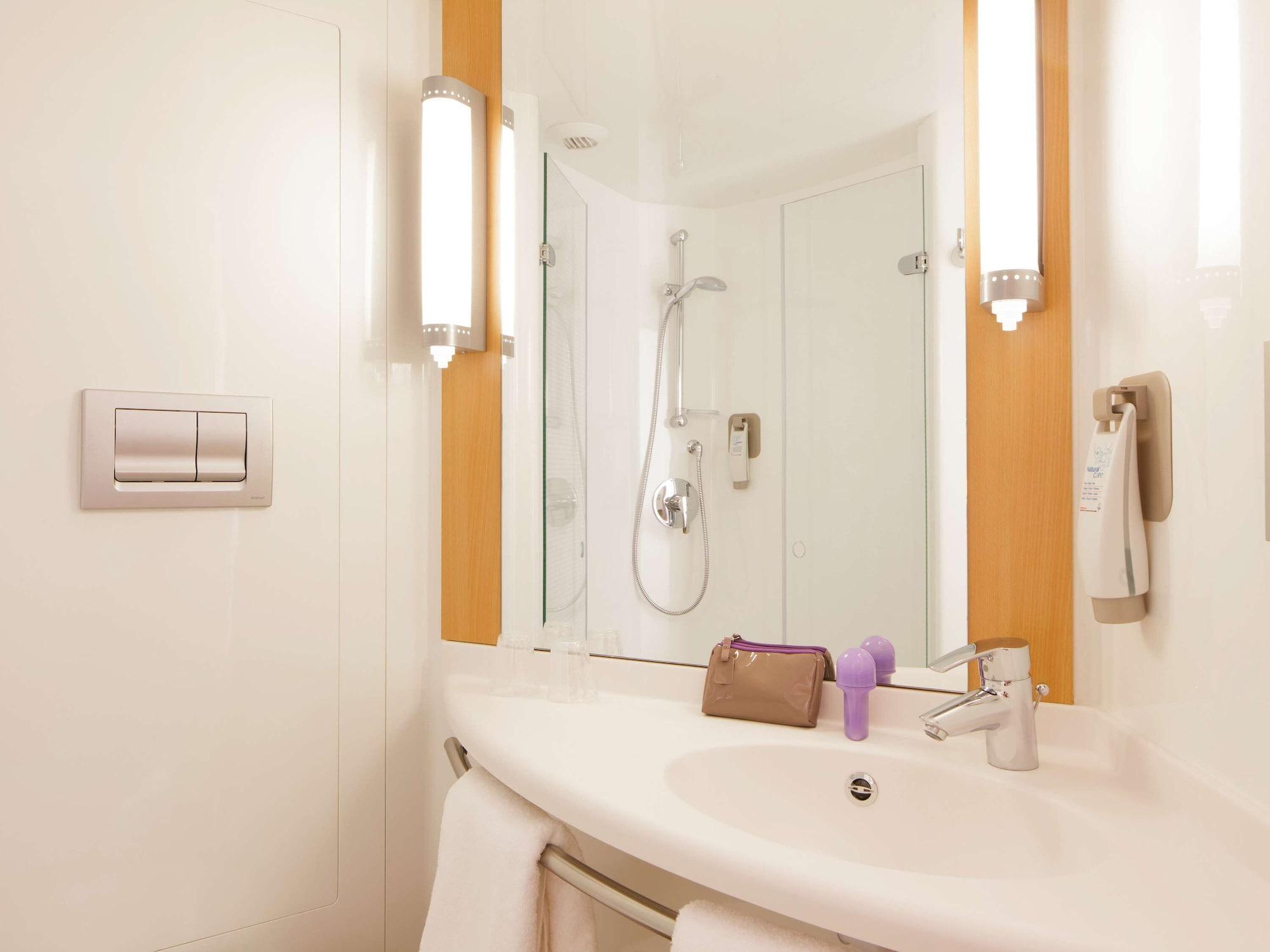 Ibis Shepherds Bush - Hammersmith Hotel 3*