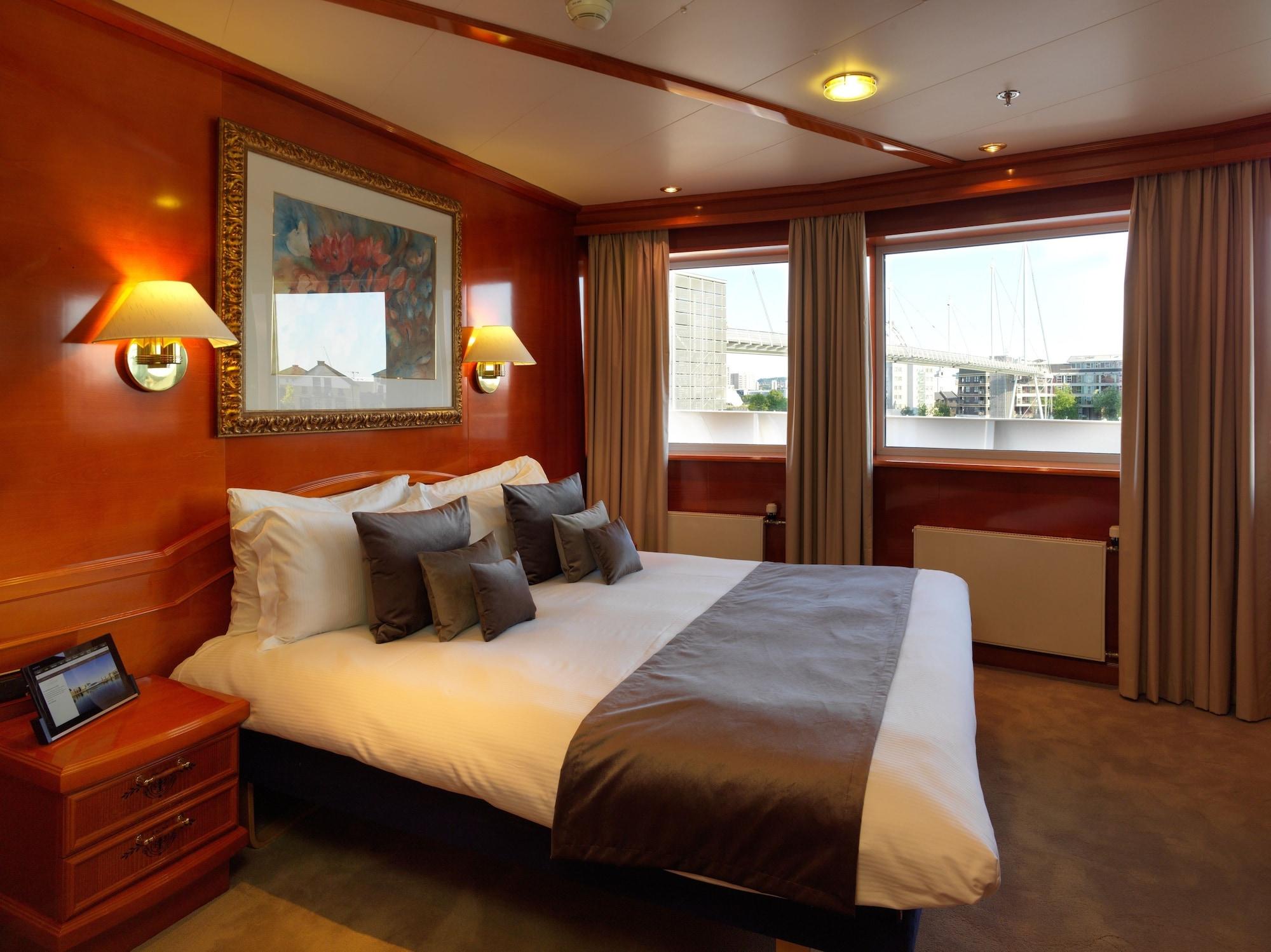 Sunborn Yacht Hotel Londres