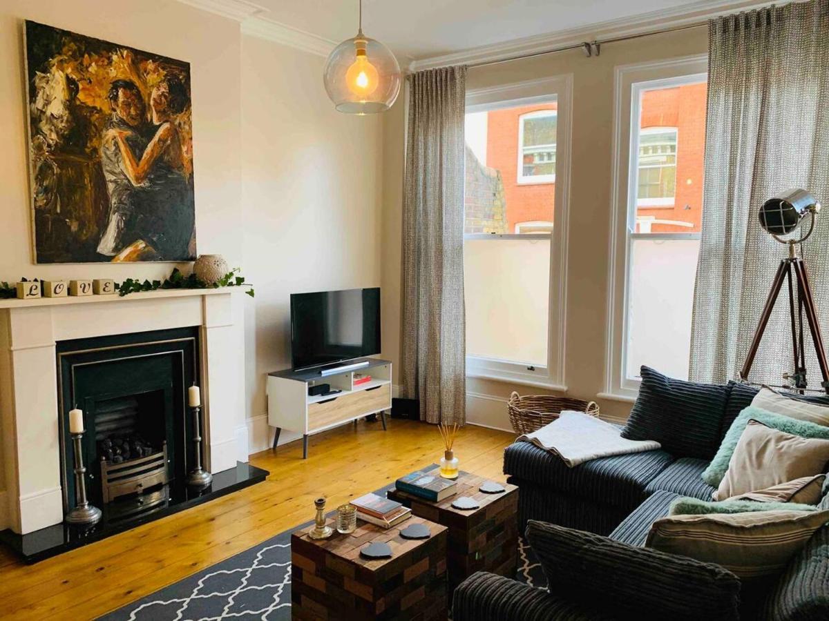 Luxury Fulham Flat With 5* Touches Nr River Thames Apartamento