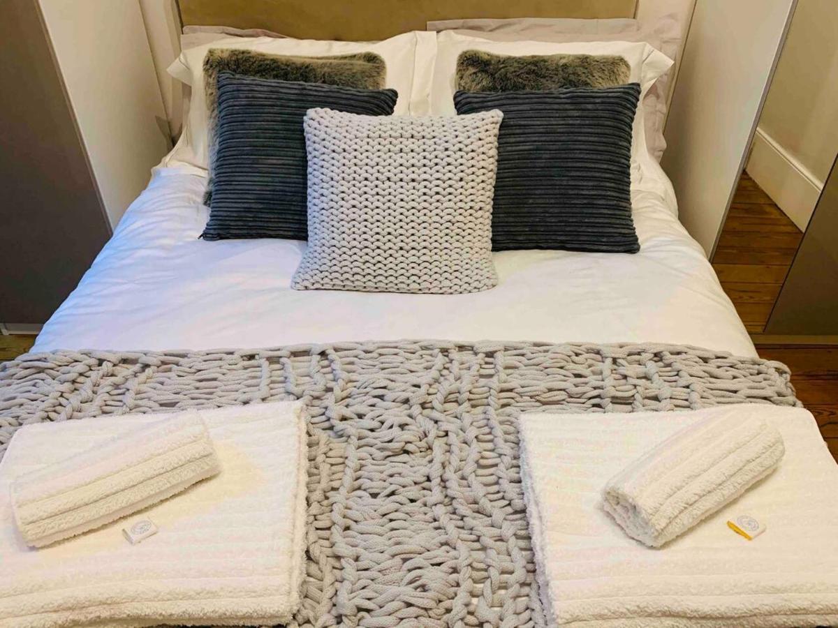 Luxury Fulham Flat With 5* Touches Nr River Thames *
