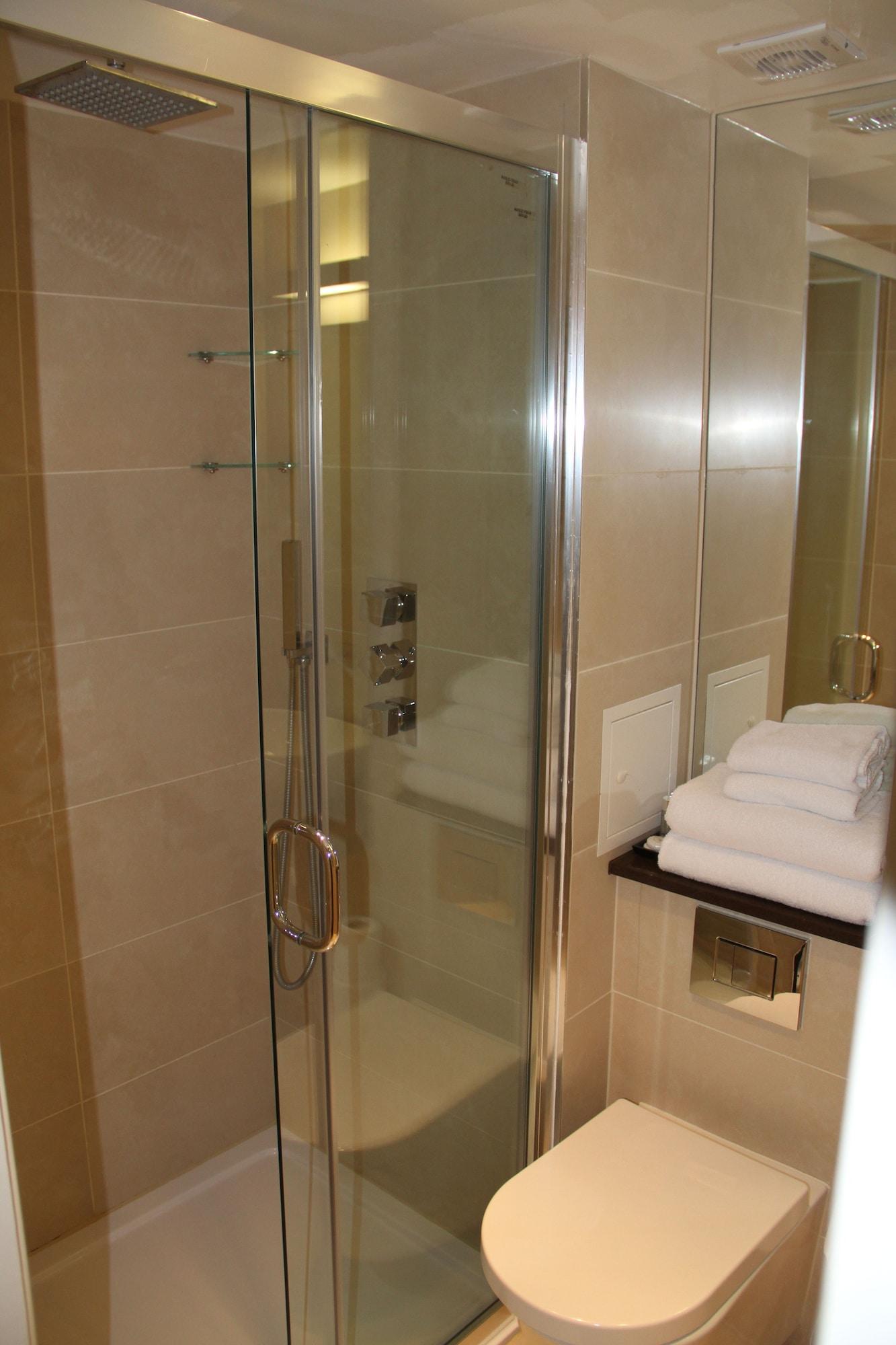 The Jade Hotel London