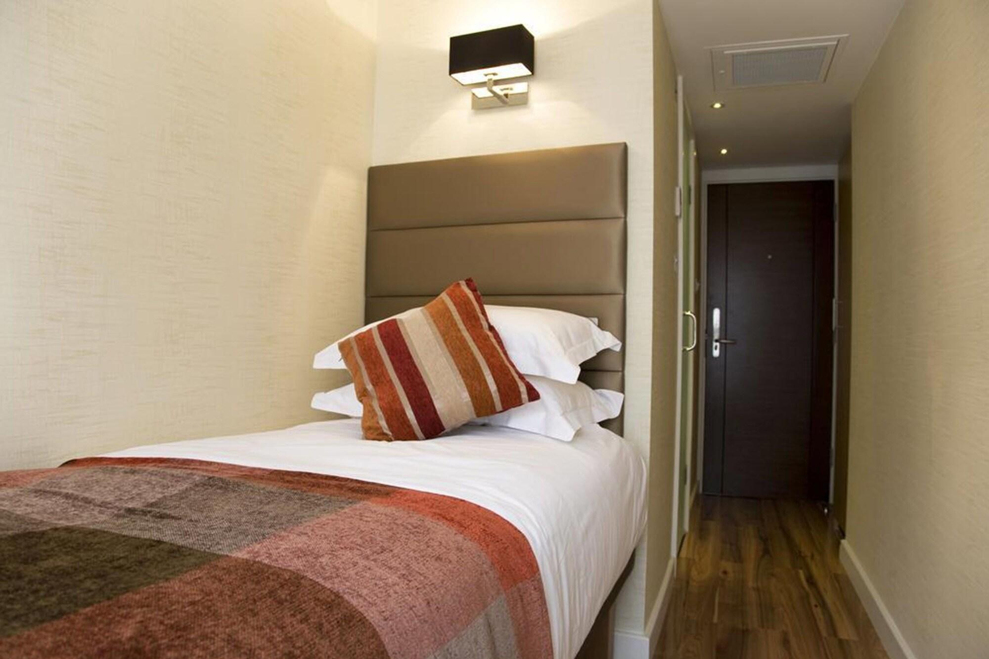 The Jade Hotel London