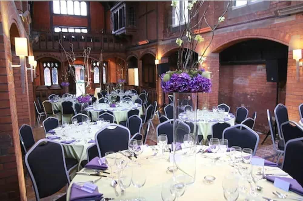 The Pillar Hotel London