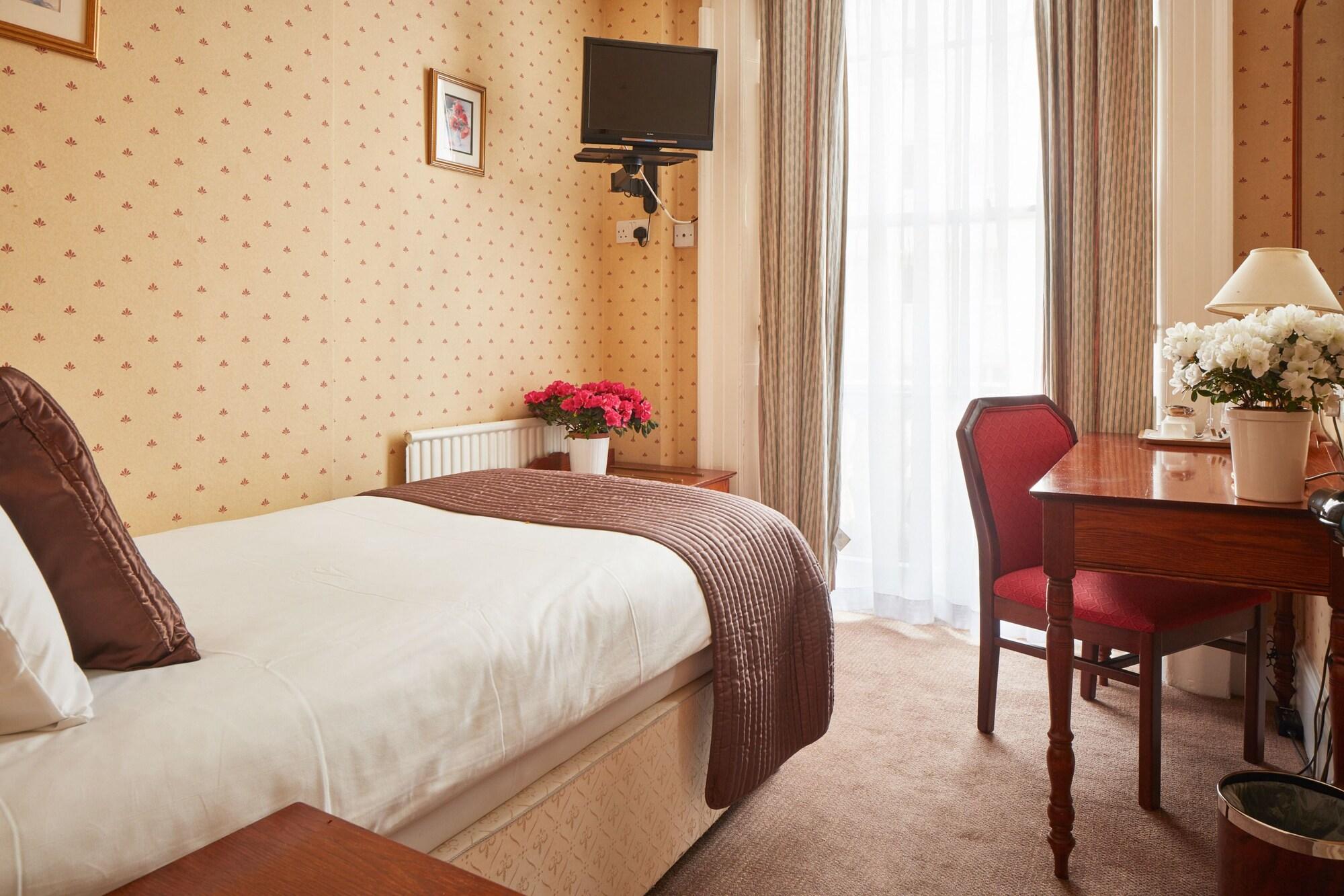 The Diplomat 3*