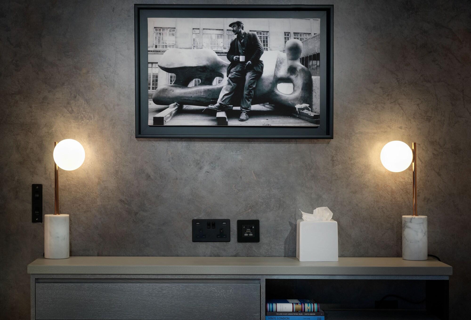 Hart Shoreditch London, Curio Collection By Hilton 4* London
