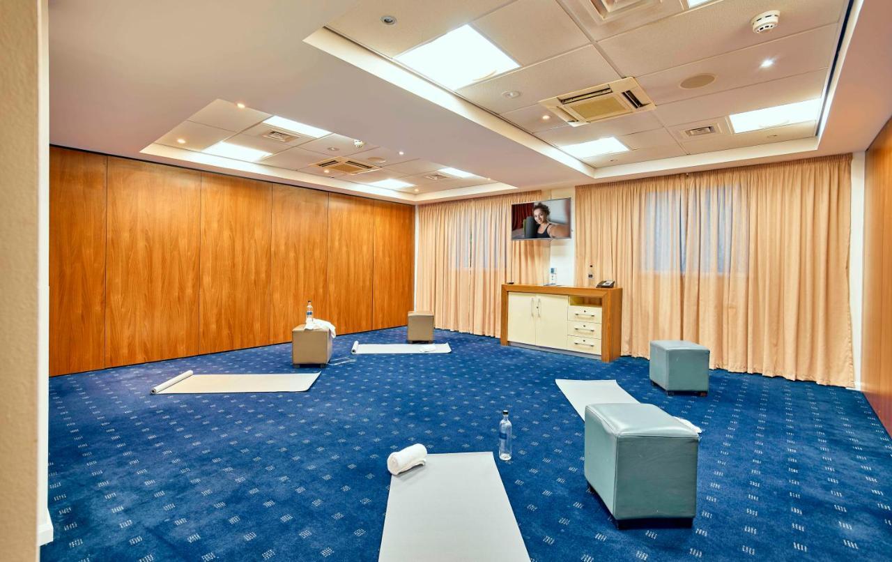 Express Stratford By Ihg Hotel London