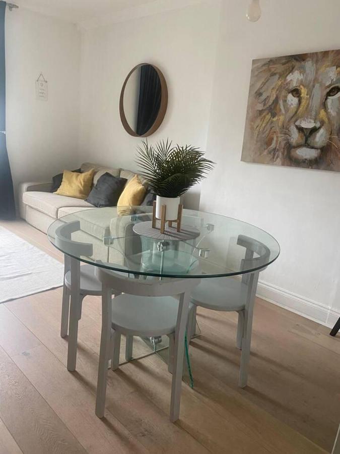 Lovely 1-bed In Apartment