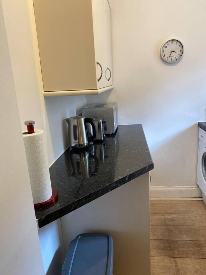 Lovely 1-bed In Apartment London