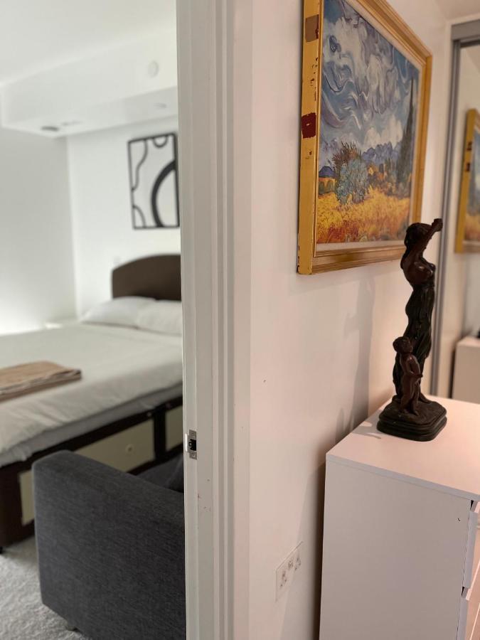 Off 12 Apartamento *