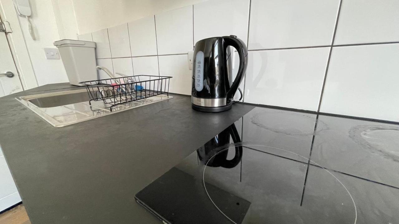 Lovely Flat In The Heart Of Holloway. Apartment *