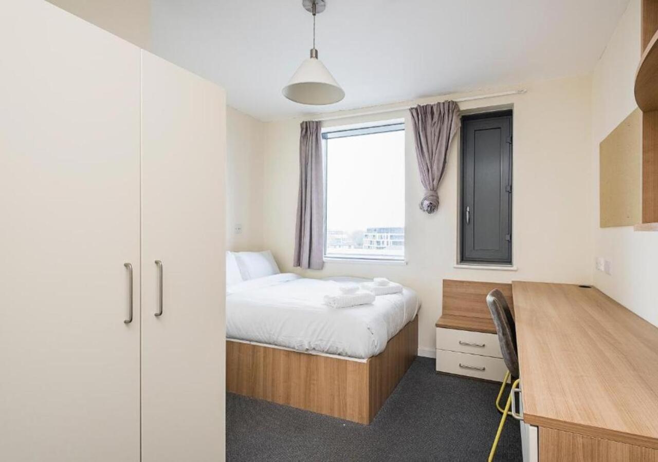 Trendy Ensuite Rooms, Southwark - Sk Guest house London