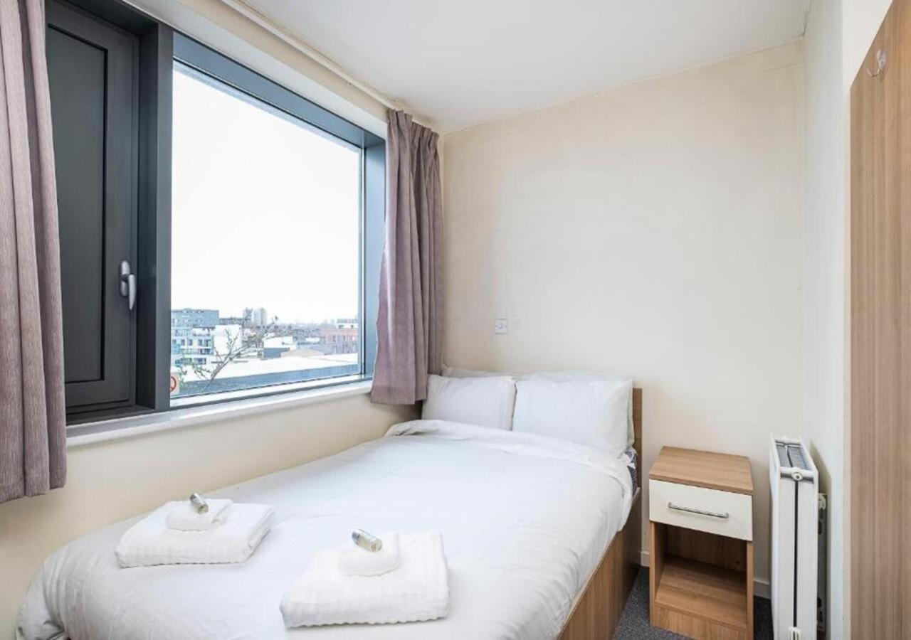 Trendy Ensuite Rooms, Southwark - Sk Guest house London