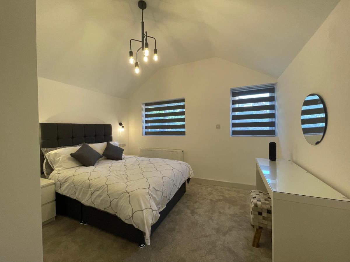 Star Finchley Road 3-bed Oasis With Garden * London