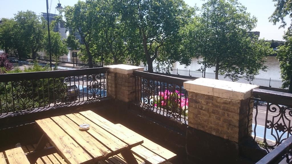 Travel Joy Hostels * London