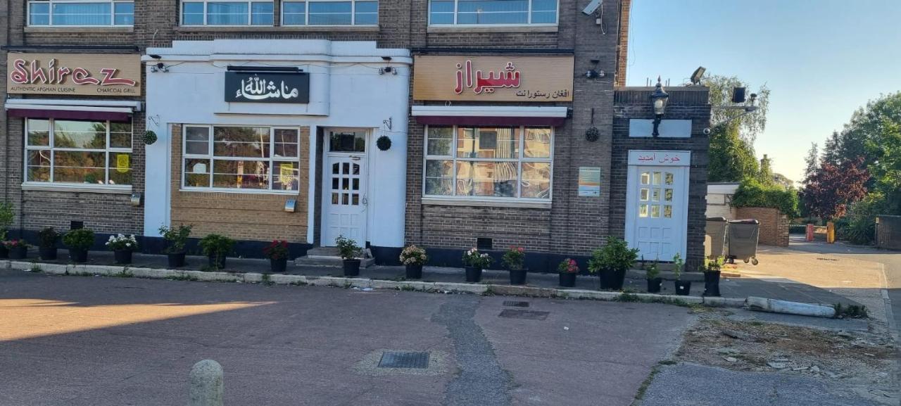 Apartment Private In Shares Flat Near Heathrow Airport