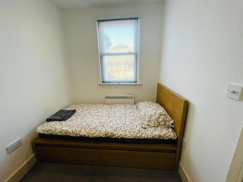 Lovely 2 Bedroom Serviced In London