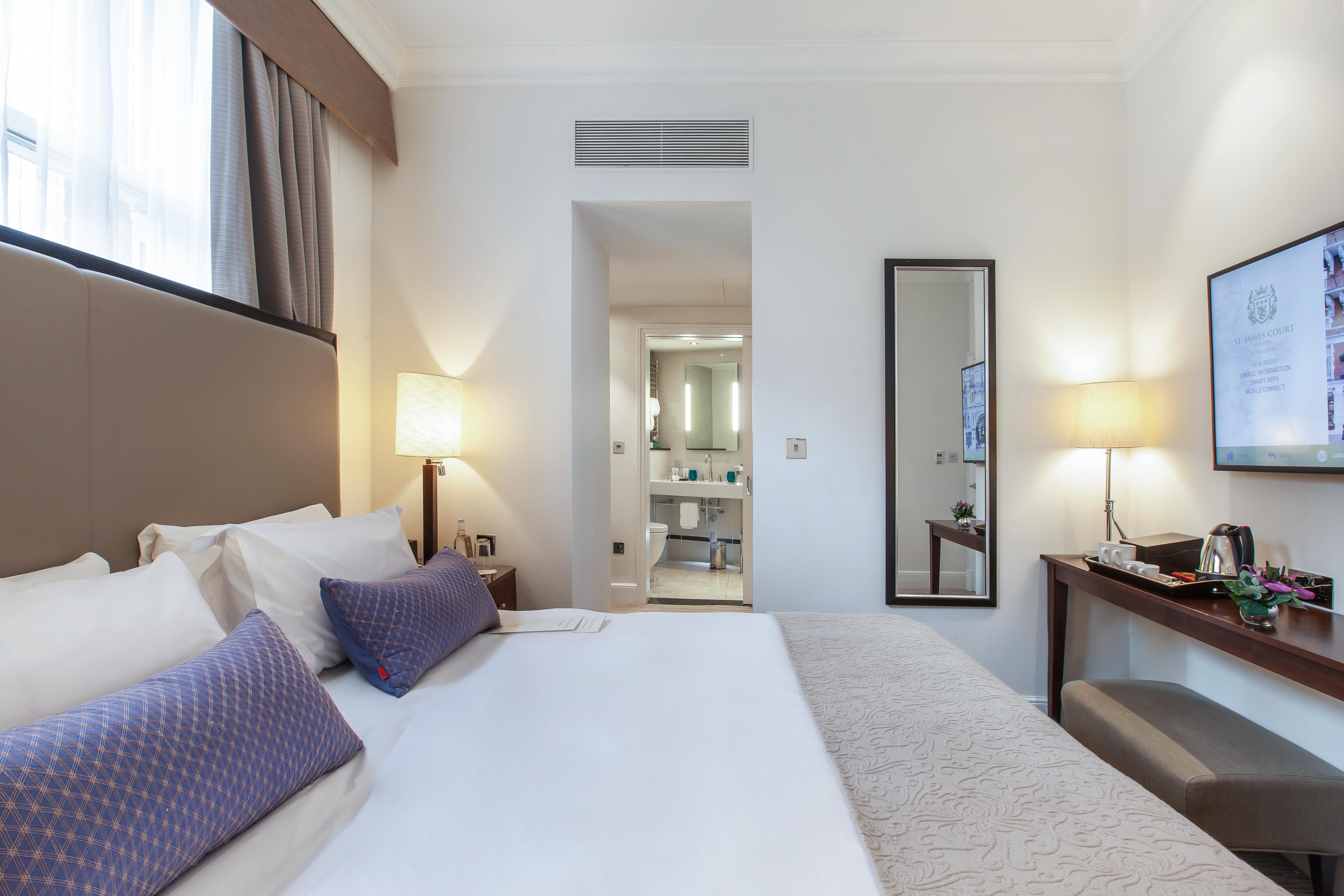 St. James' Court, A Taj Hotel, 4* London