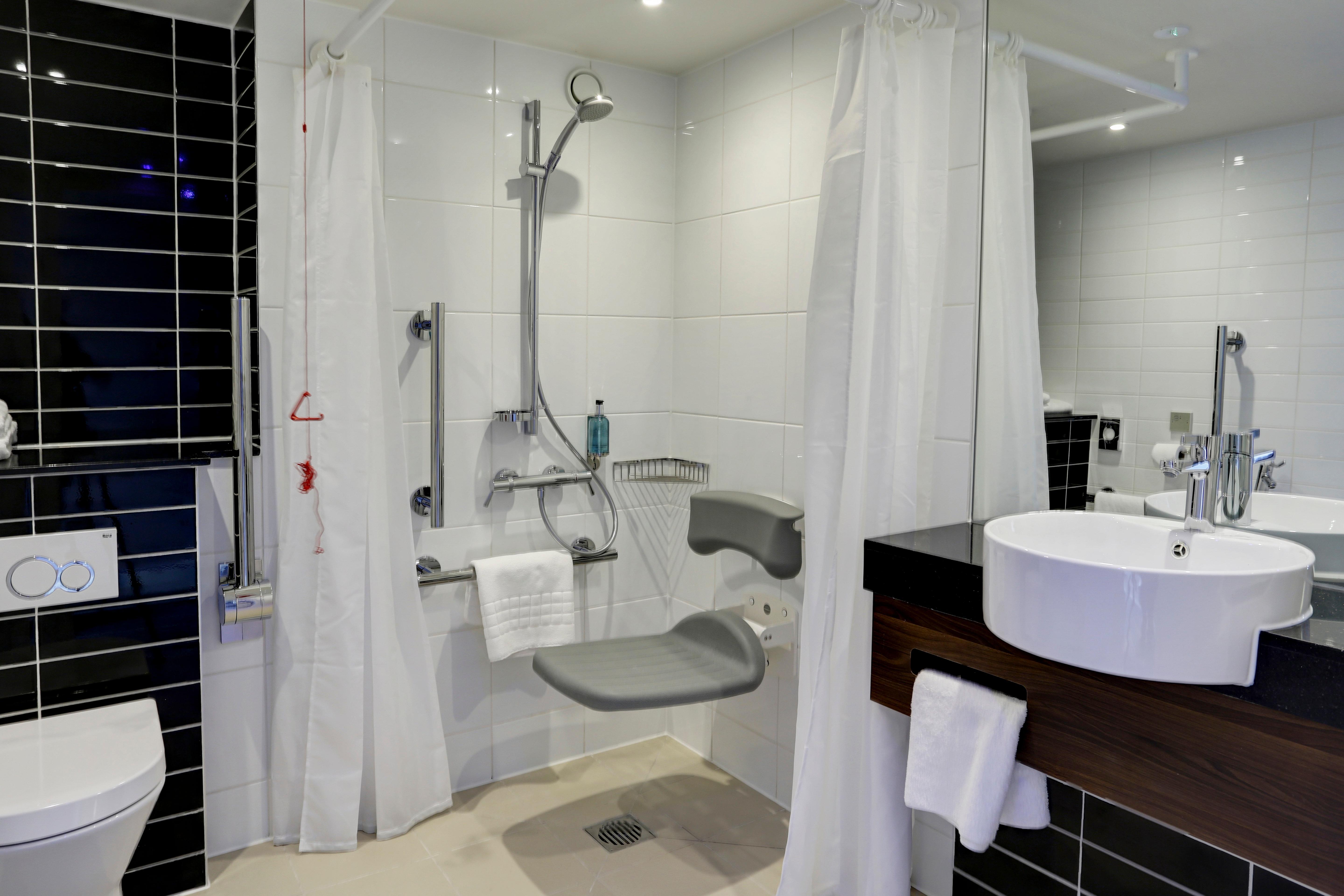 Express - Excel By Ihg Hotel London