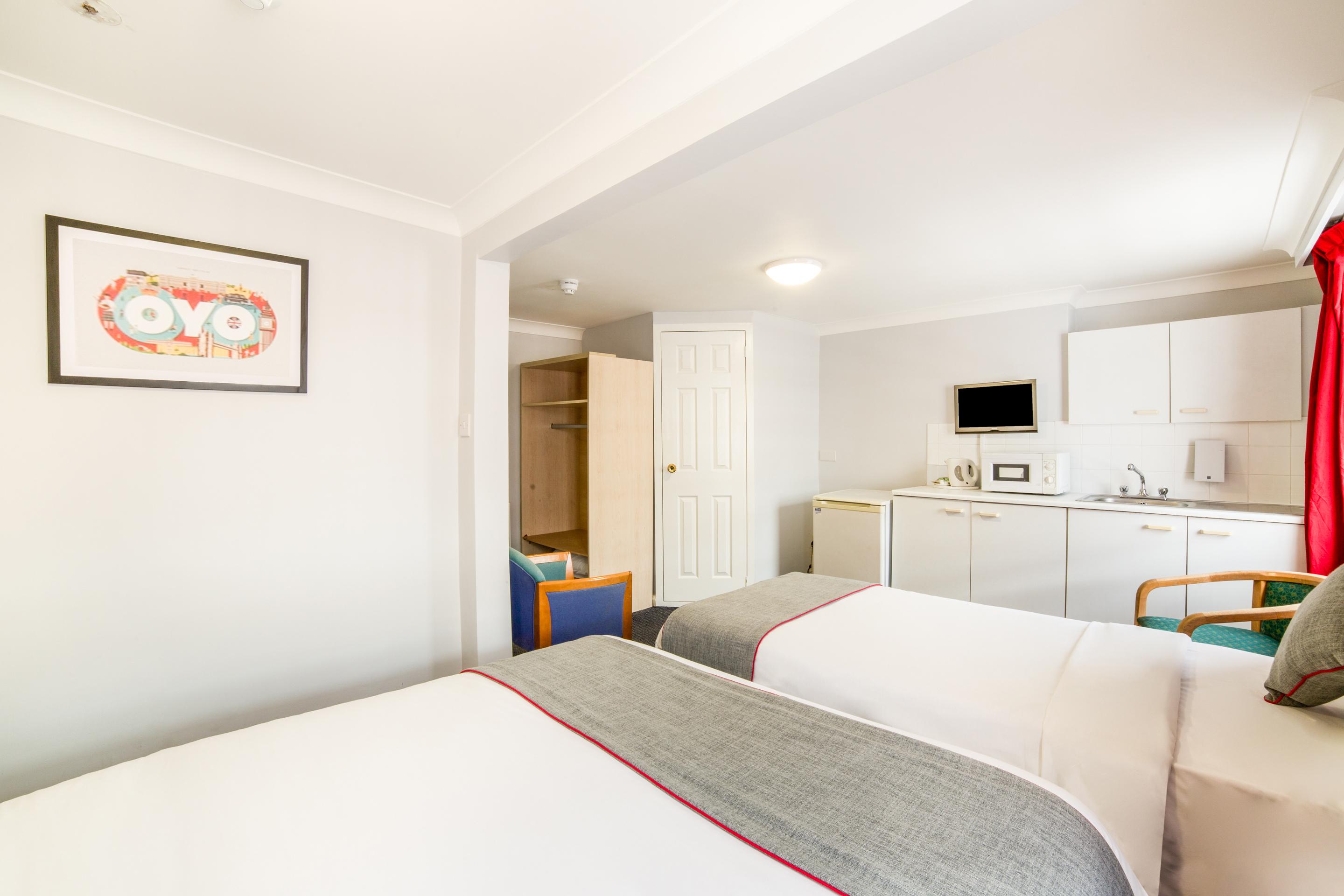 Hotel Studios28 3*