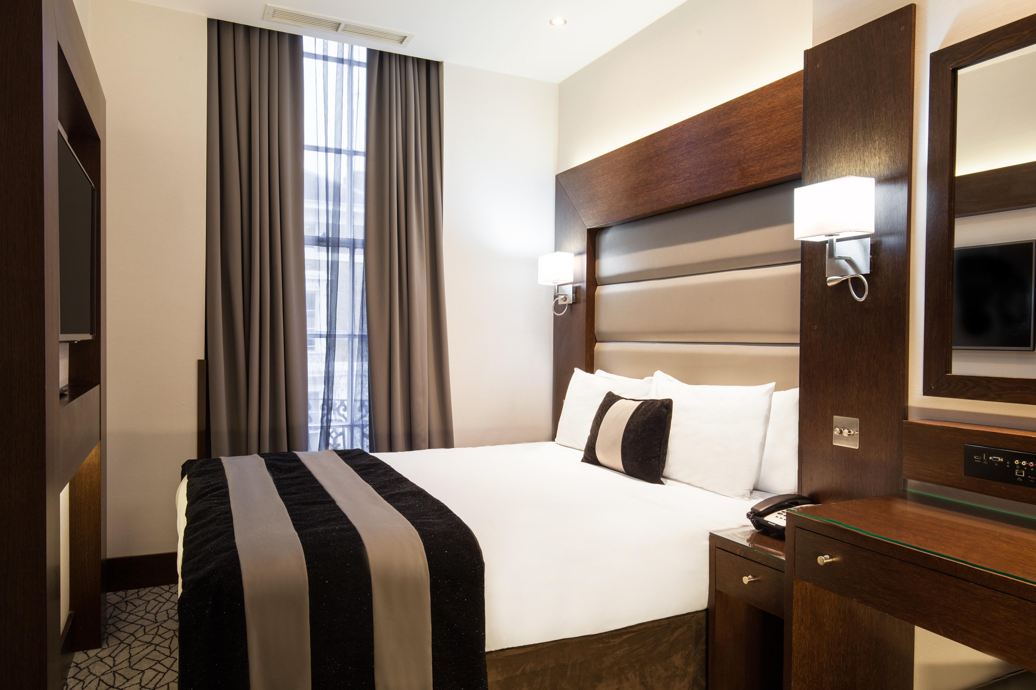 Hotel Park Grand Paddington Court