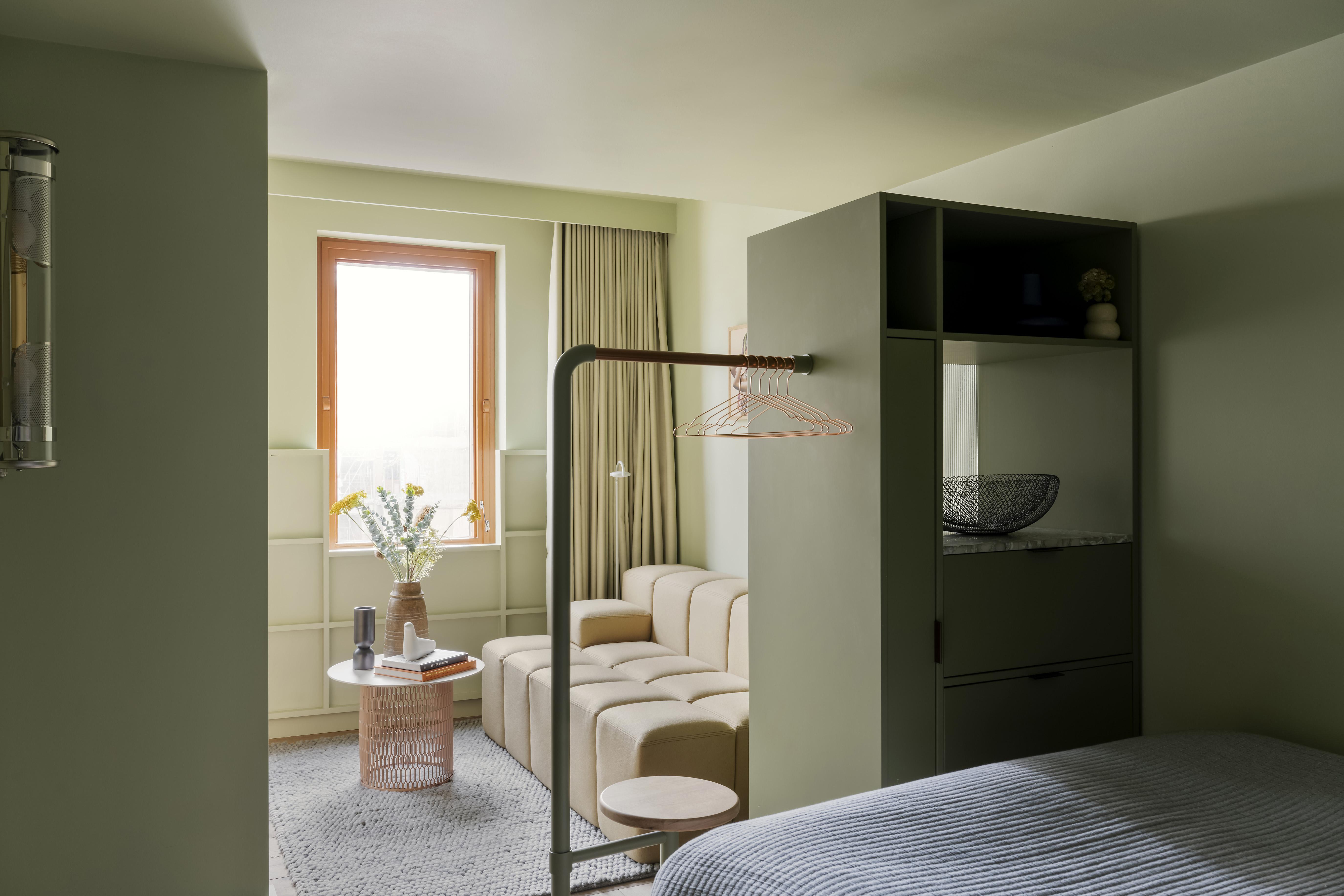 Locke At Broken Wharf 4* London