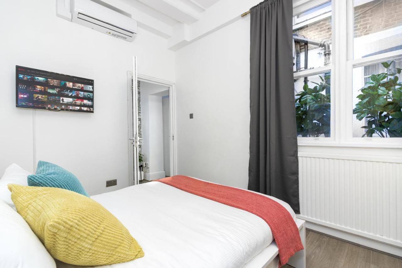 Two Bedroom In Central With Large Terrace Apartment