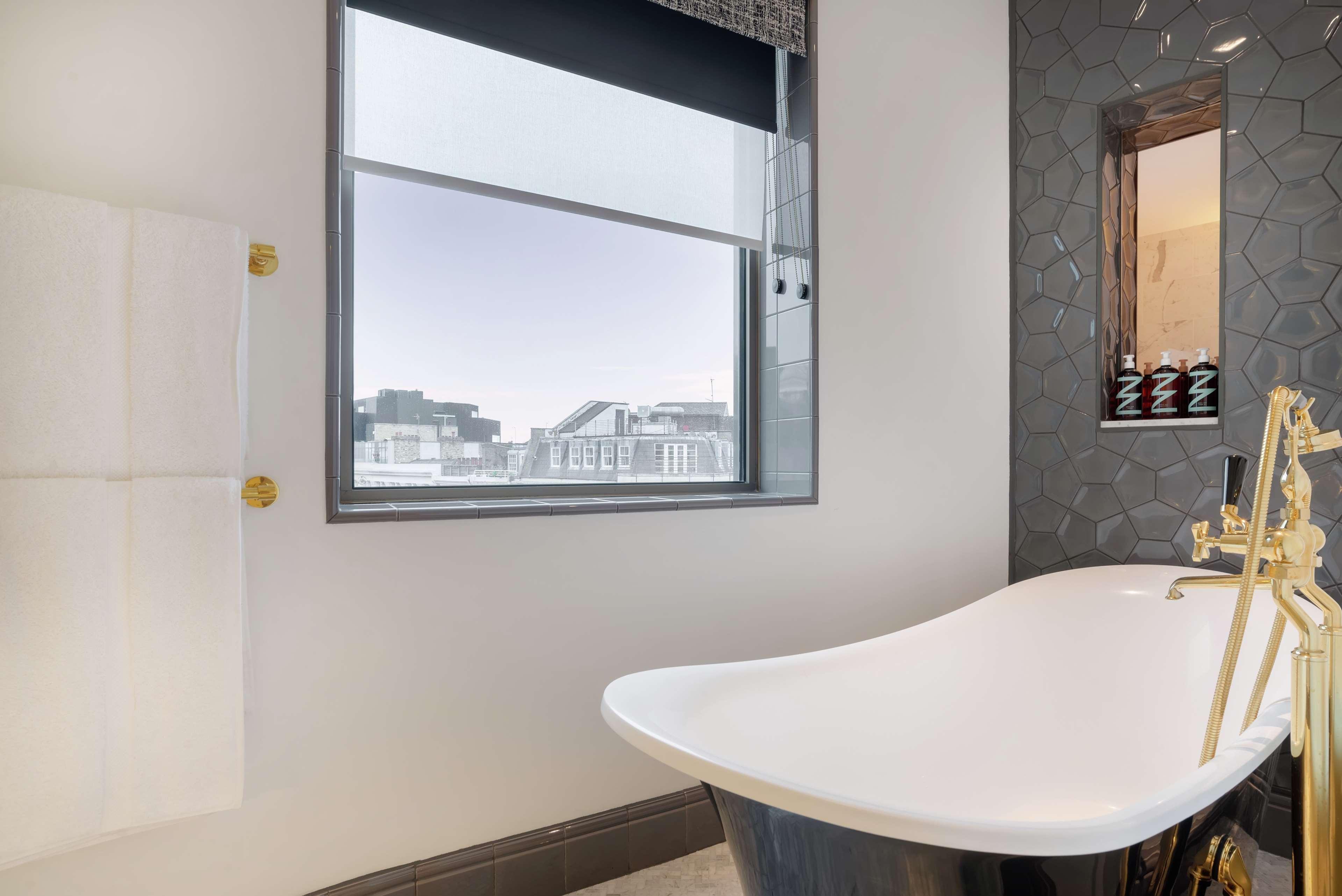 Hart Shoreditch London, Curio Collection By Hilton Hotel London