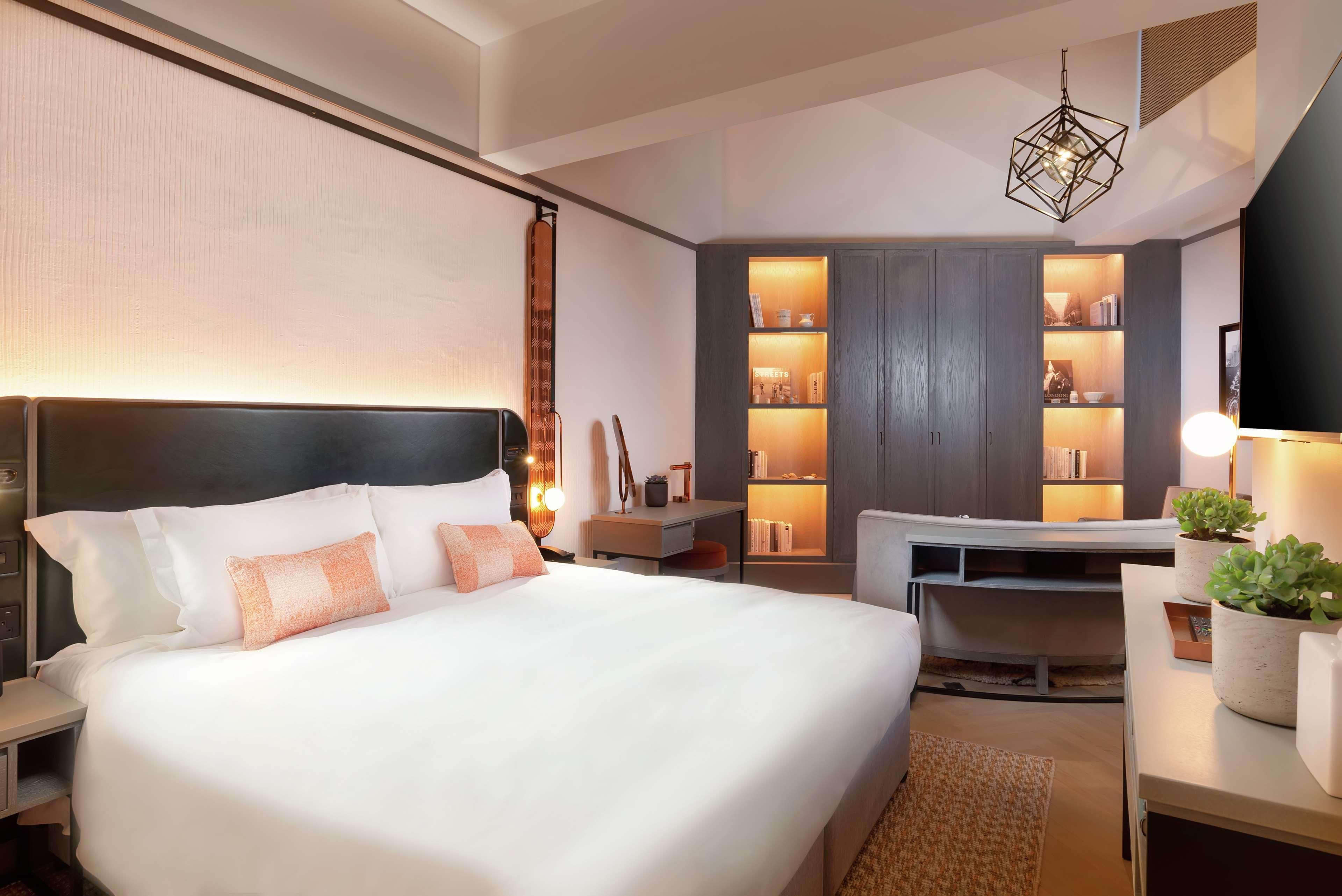 Hart Shoreditch London, Curio Collection By Hilton 4*