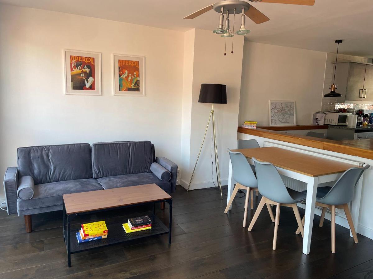 Apartment Lovely 2 Bedroom Flat In London