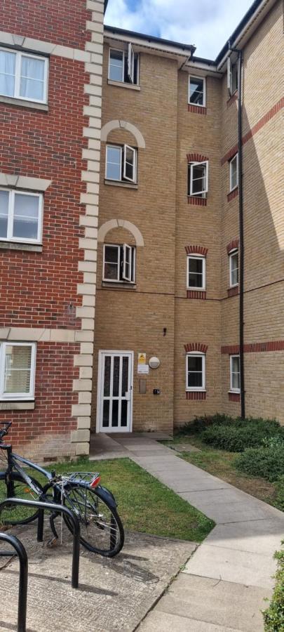 Apartment Very Two Bedroom In