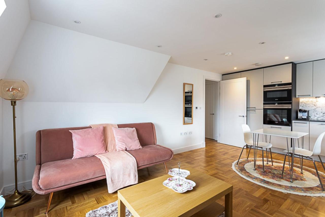 Modern And Stylish In West Kensington * London