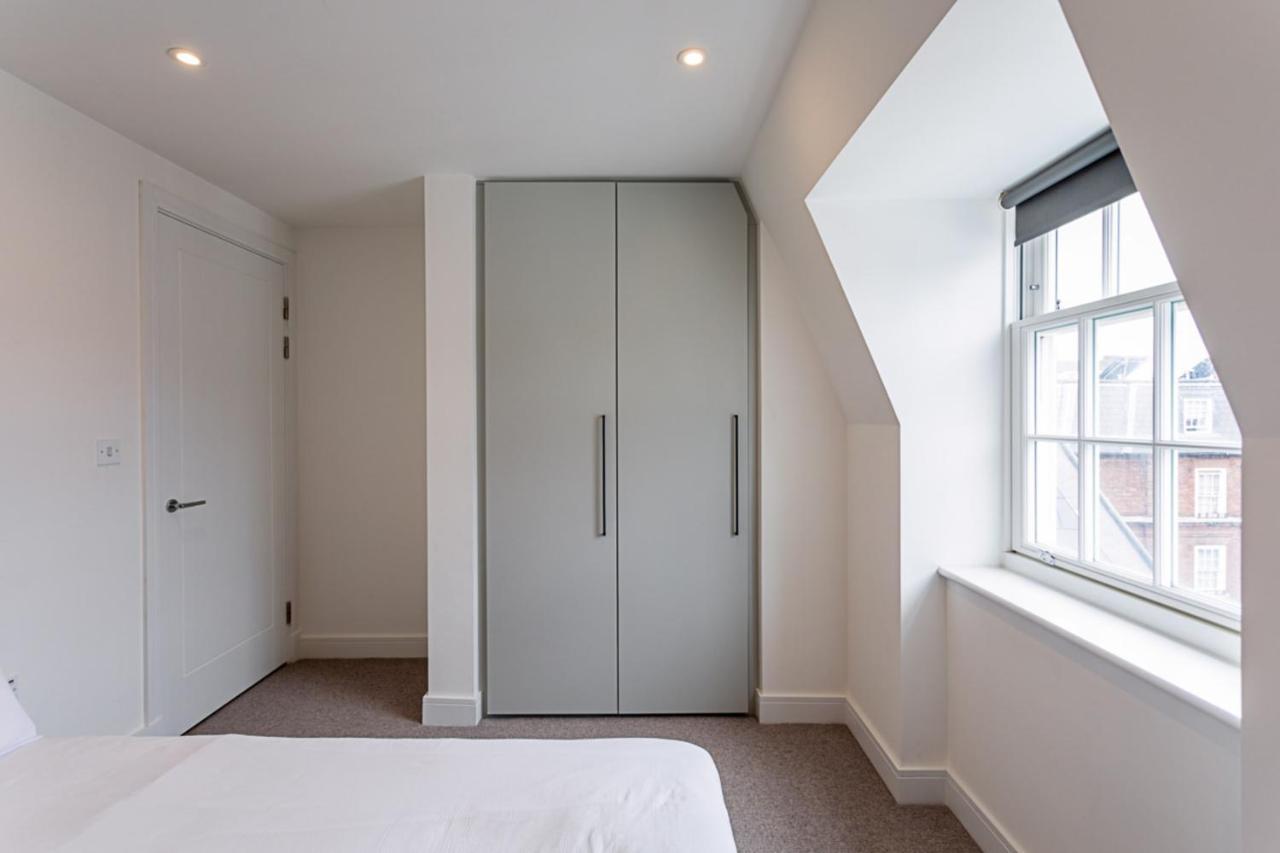 Apartment Modern And Stylish In West Kensington London