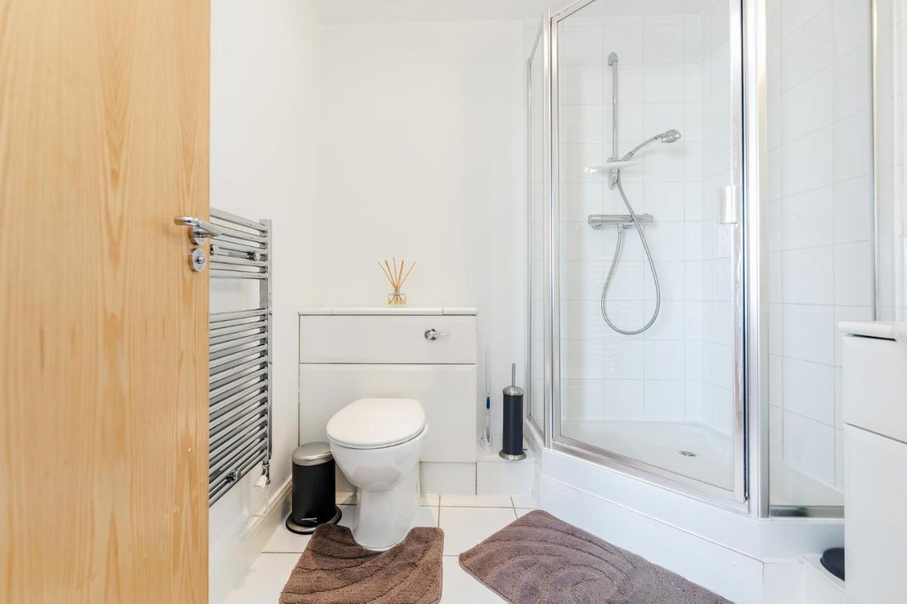 Apartment Premium Excel 3 & 2 Bedrooms *