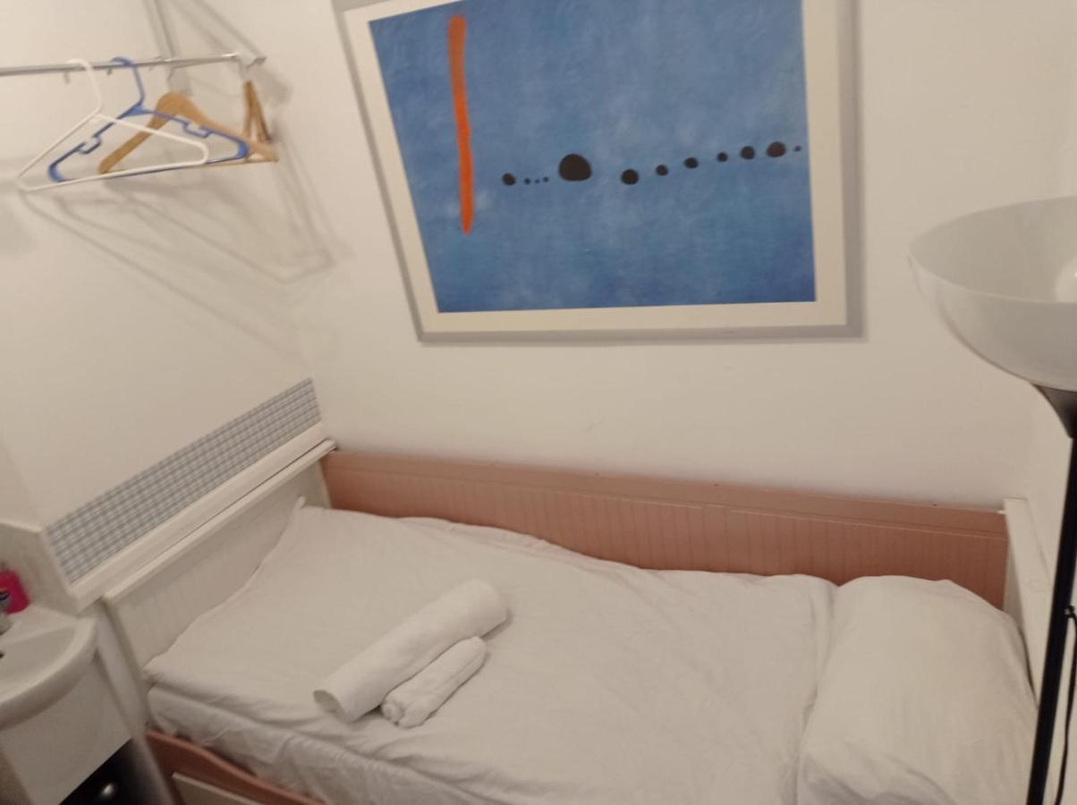 Homestay In Kings Cross *