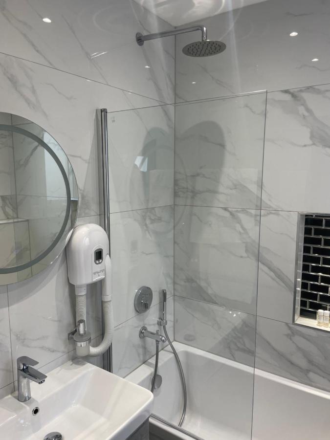 Park Avenue Hotel London