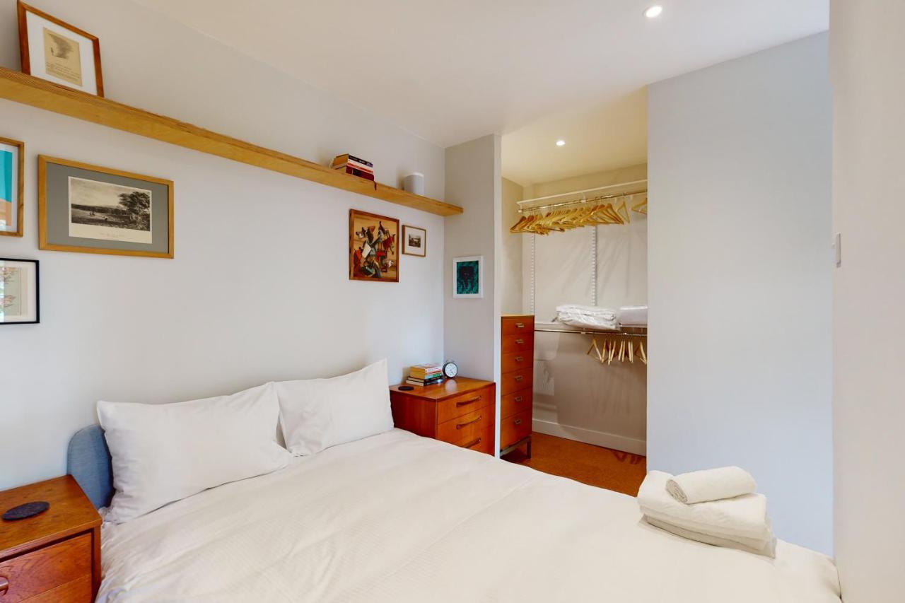 Spacious 1 Bedroom In Kennington Apartamento *