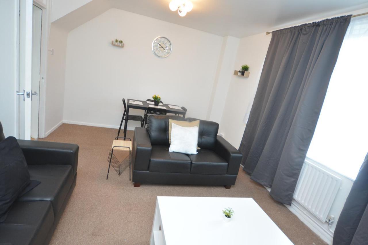 Beautiful Two Bedroom Flat In Brixton Apartment *