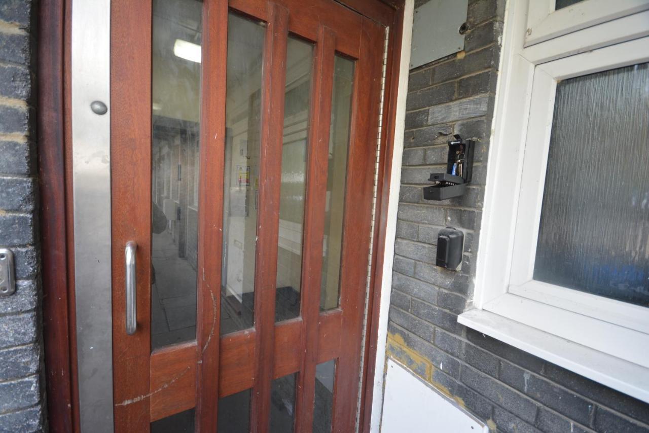 Beautiful Two Bedroom Flat In Brixton Apartment London