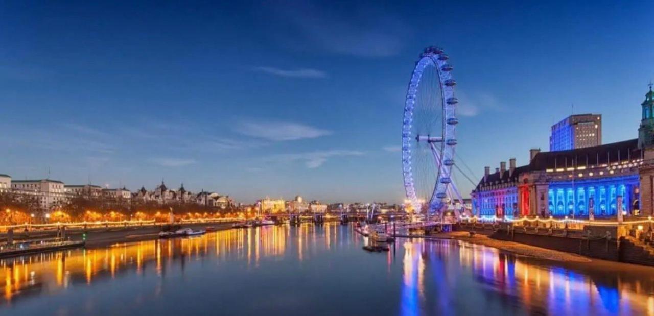 Shaftesbury Gardens Apartment London