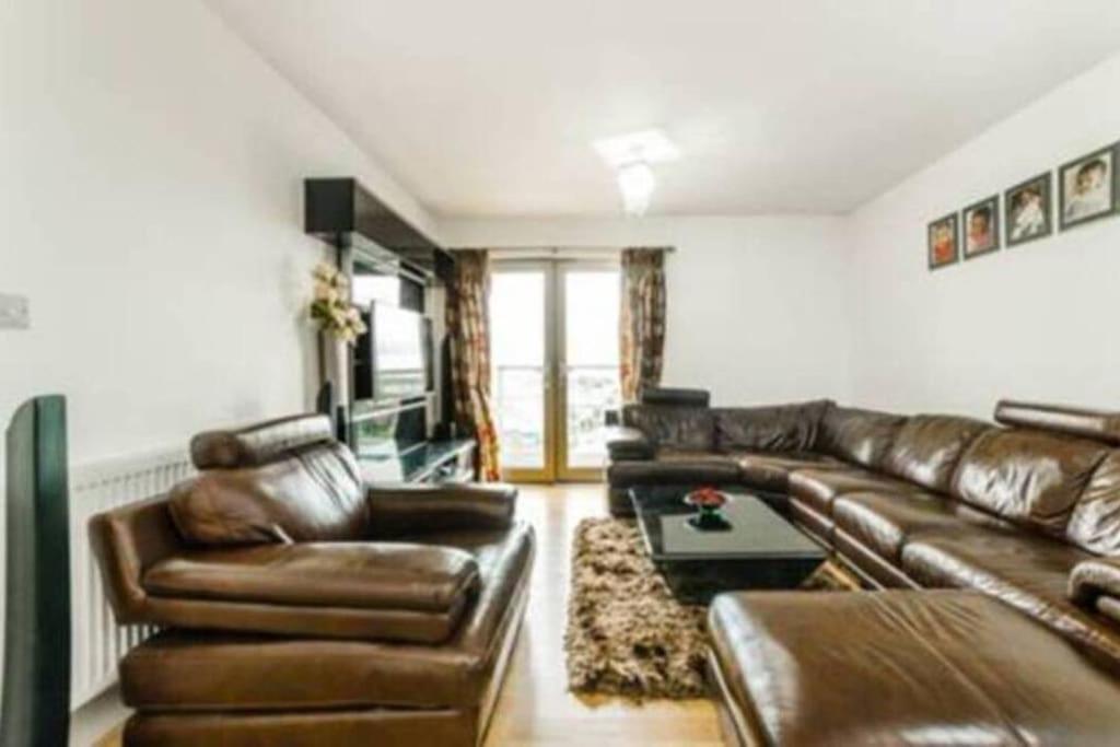 Apartamento Luxury 2 Bedroom In With Free Parking *