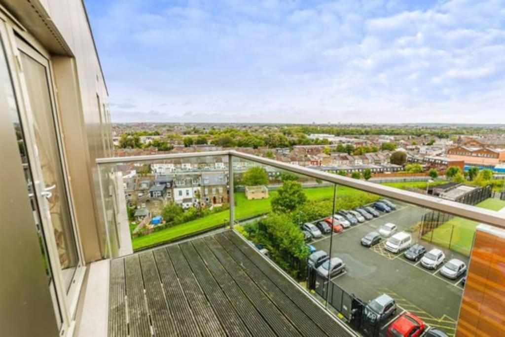 Luxury 2 Bedroom In With Free Parking Apartamento