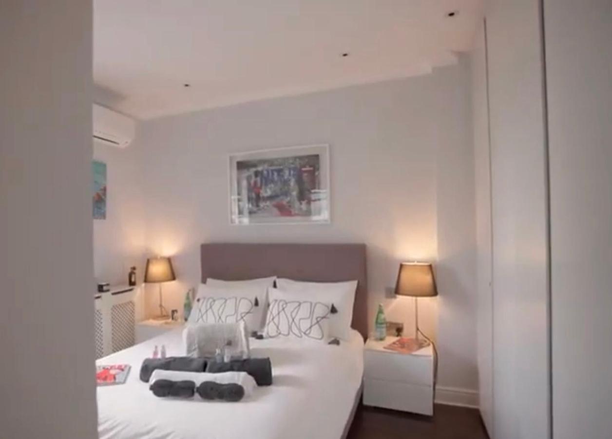 The Covent Garden 3 Bedroom Penthouse With Rooftop Terrace
